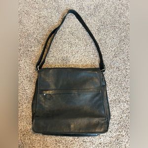 Frye messenger bag (with shoulder strap)